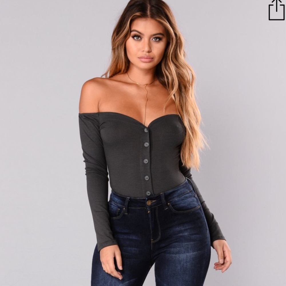FashionNova Bodysuit 💋